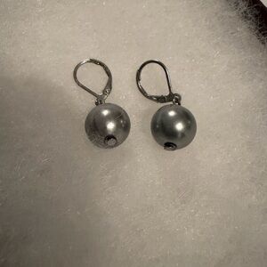 Silver Fashion Pearl Earrings